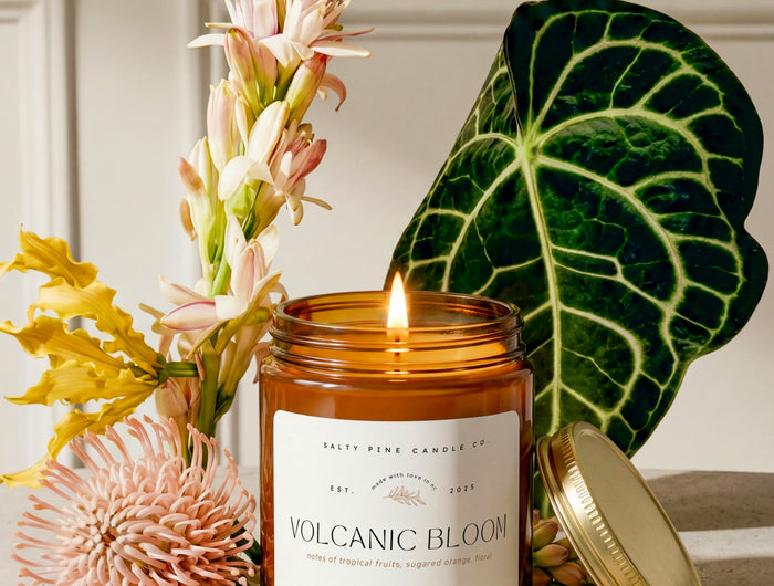 <p>BRIGHT SCENTS FOR WARM DAYS</p><h1><strong>SUMMER EDIT</strong></h1>